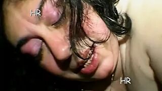 Amateur swingers scene in Due mogli troie e maialone Part 03