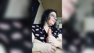 Cumming on Her Face Goggles on to Taste