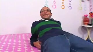 Jaylynn Sinz Tries To Fit 12 Inches Of Cock In Her Tight Pussy feat. Jaylynn Sinz,Ramon - Perv Milfs n Teens