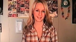 I satisfy masturbation-loving brunette Michaela greedily licks my head