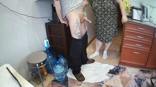 cum in mother-in-law's mouth after jerking off and deep blowjob